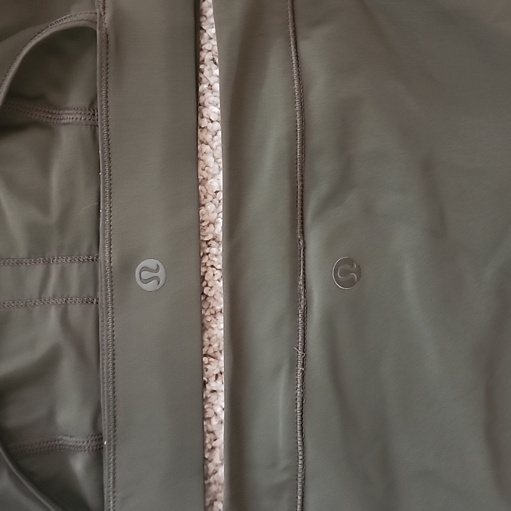 Lululemon bikini - Picture 3 of 3